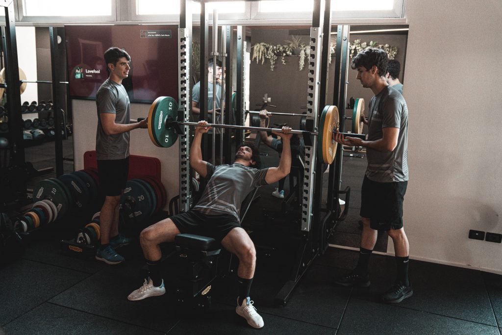 2021-09-14-Shooting My Home Gym (palestra)